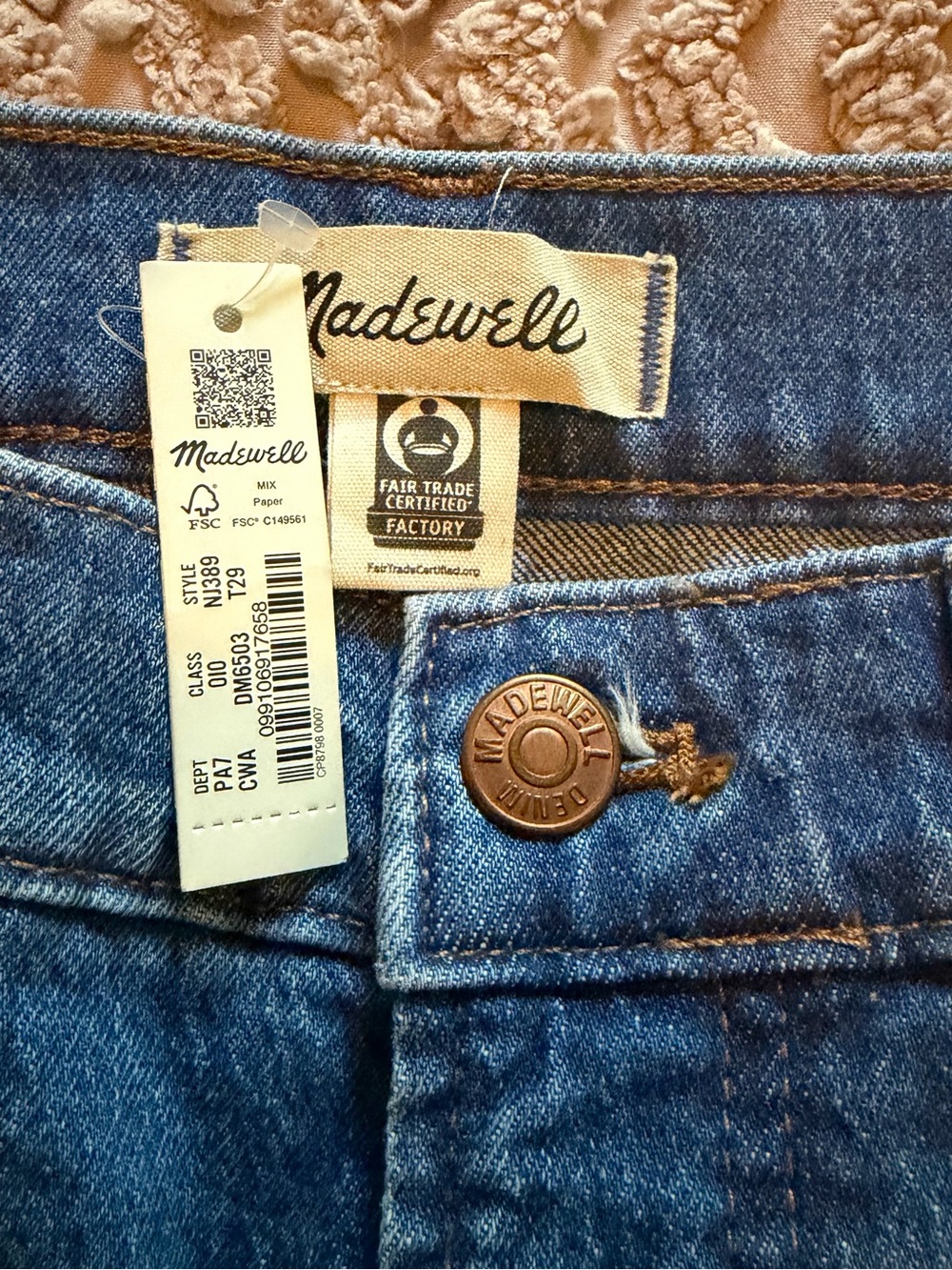 Madewell Wide-Leg High-Rise Jeans in Denim Blue - Picture 2 of 4